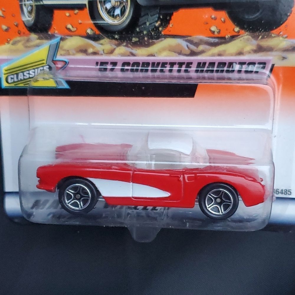 Matchbox 1957 Corvette Hardtop Car 36485  NIP